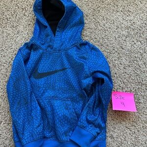 Boys nike hoodie